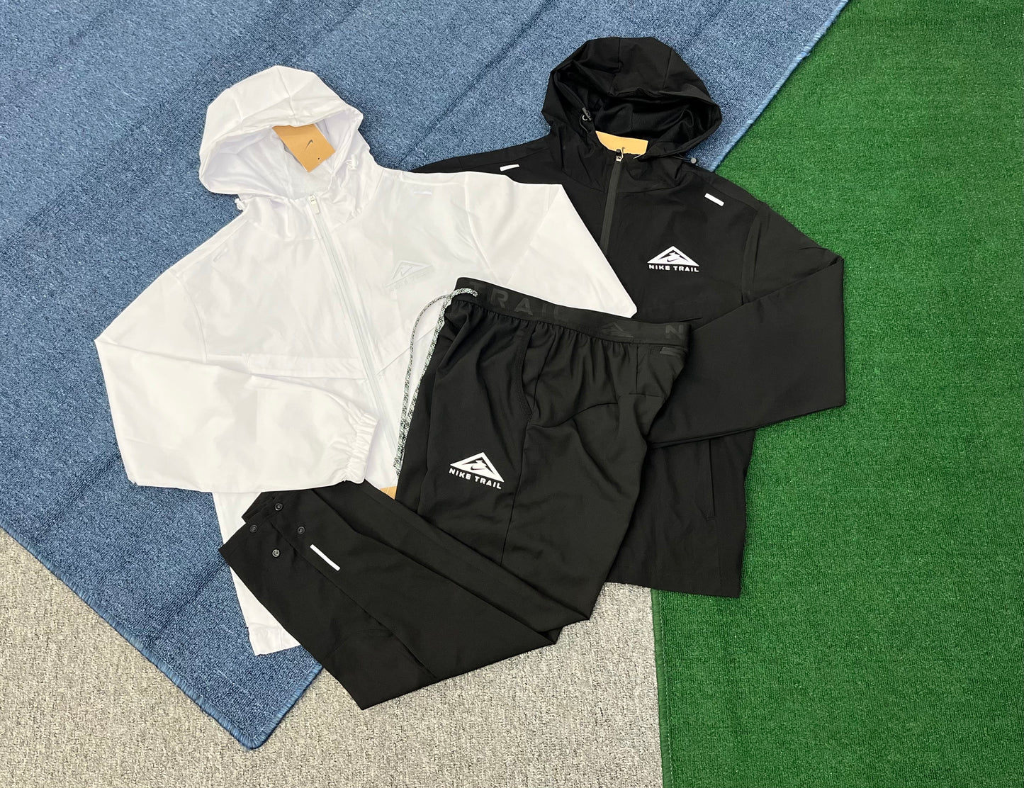 Ensemble NIKE Trail