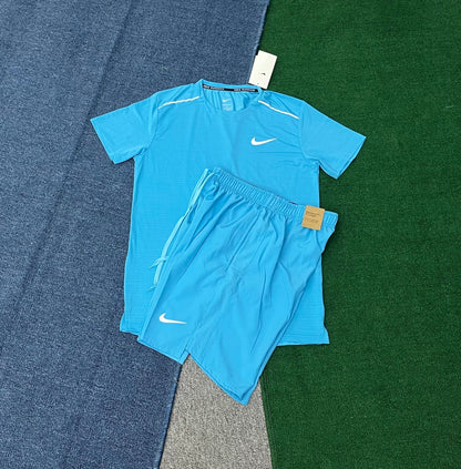 Ensemble NIKE LM Store